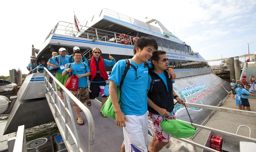 Outer Barrier Reef Tour