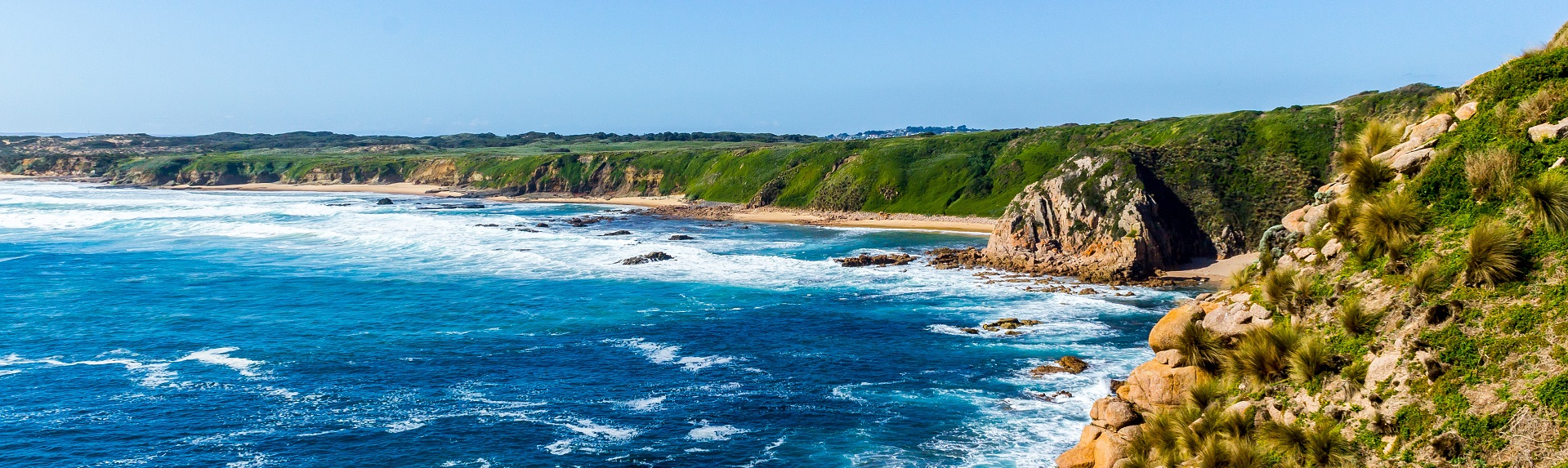 How long is Phillip Island from Melbourne?